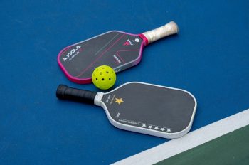 Bật mí cách chọn vợt pickleball chất lượng cho người mới chơi